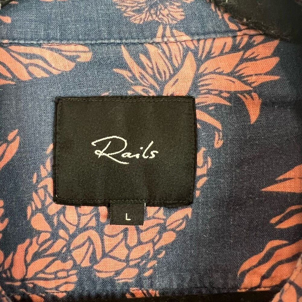 Rails Carson Men's Graphic Print Short Sleeve Shi… - image 4